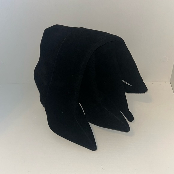 Gianni Bini Elegant Black Knee-High Women's Boots size 6.5M (G) - Picture 5 of 7